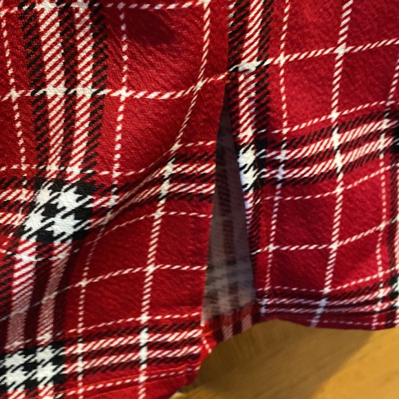 Red Plaid Mini Skirt - Picture 2 of 4